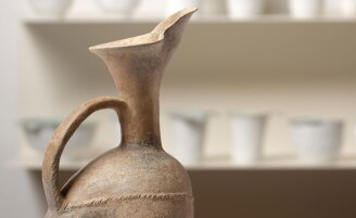 View 2 of Auction: Ancient Civilisations III – Neolithic Pottery including the Collection of Ronald W. Longsdorf