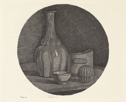 Catalog image of giorgio morandi | grande natura morta circolare con bottiglia e tre oggetti (vi…