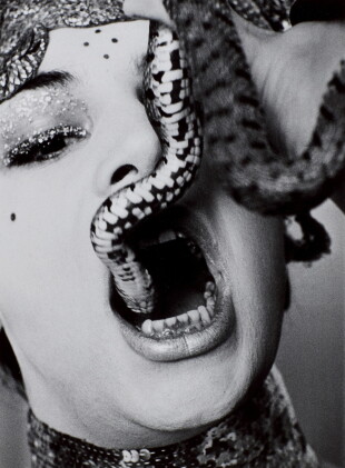 Catalog image of 'Martin With The Snakes', Paris, ca.1960