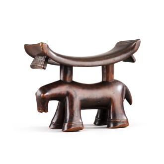 View 1 of Lot 14: Tsonga Neckrest, Zimbabwe | Appuie-nuque, Tsonga, Zimbabwe