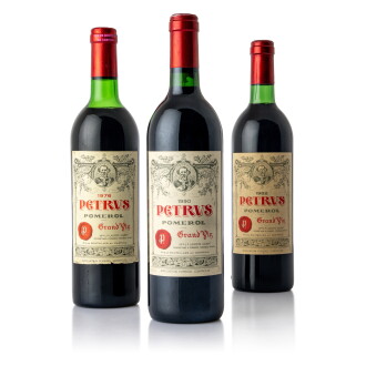 View 1 of Lot 5487: Petrus 1982 (1 BT)