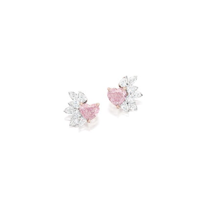 Catalog image of pair of fancy purplish pink diamond and diamond earrings 1.02及1.01卡拉 心形 彩紫粉紅色 s…