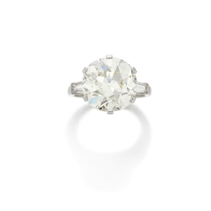 Catalog image of bulgari | diamond ring (anello in diamanti)
