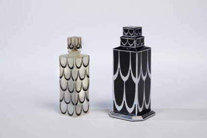 Catalog image of "Skyscraper" Scent Bottle