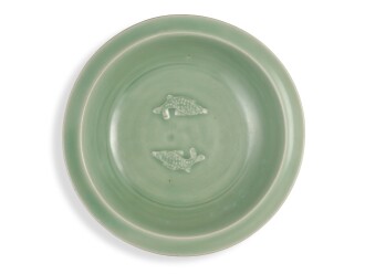 View 1 of Lot 1006: A Longquan celadon 'twin fish' dish, Southern Song dynasty | 南宋　龍泉青釉雙魚折沿盤
