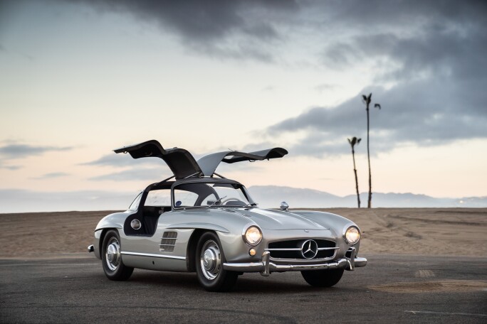 adam-levine-1955-Mercedes-Benz-300-SL-Gullwing_5.jpg