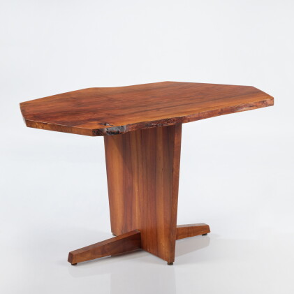 Catalog image of "Minguren I" Table
