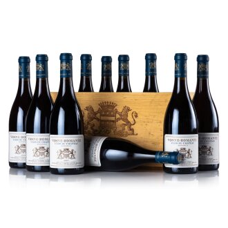 View 1 of Lot 78: Vosne Romanée, Clos du Château 2007 Domaine du Comte Liger-Belair (11 BT)