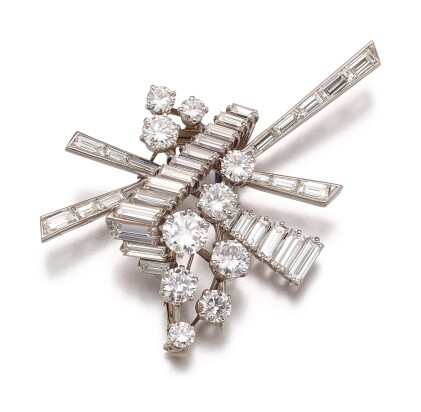 Catalog image of mauboussin | diamond clip brooch | 夢寶星 鑽石別針
