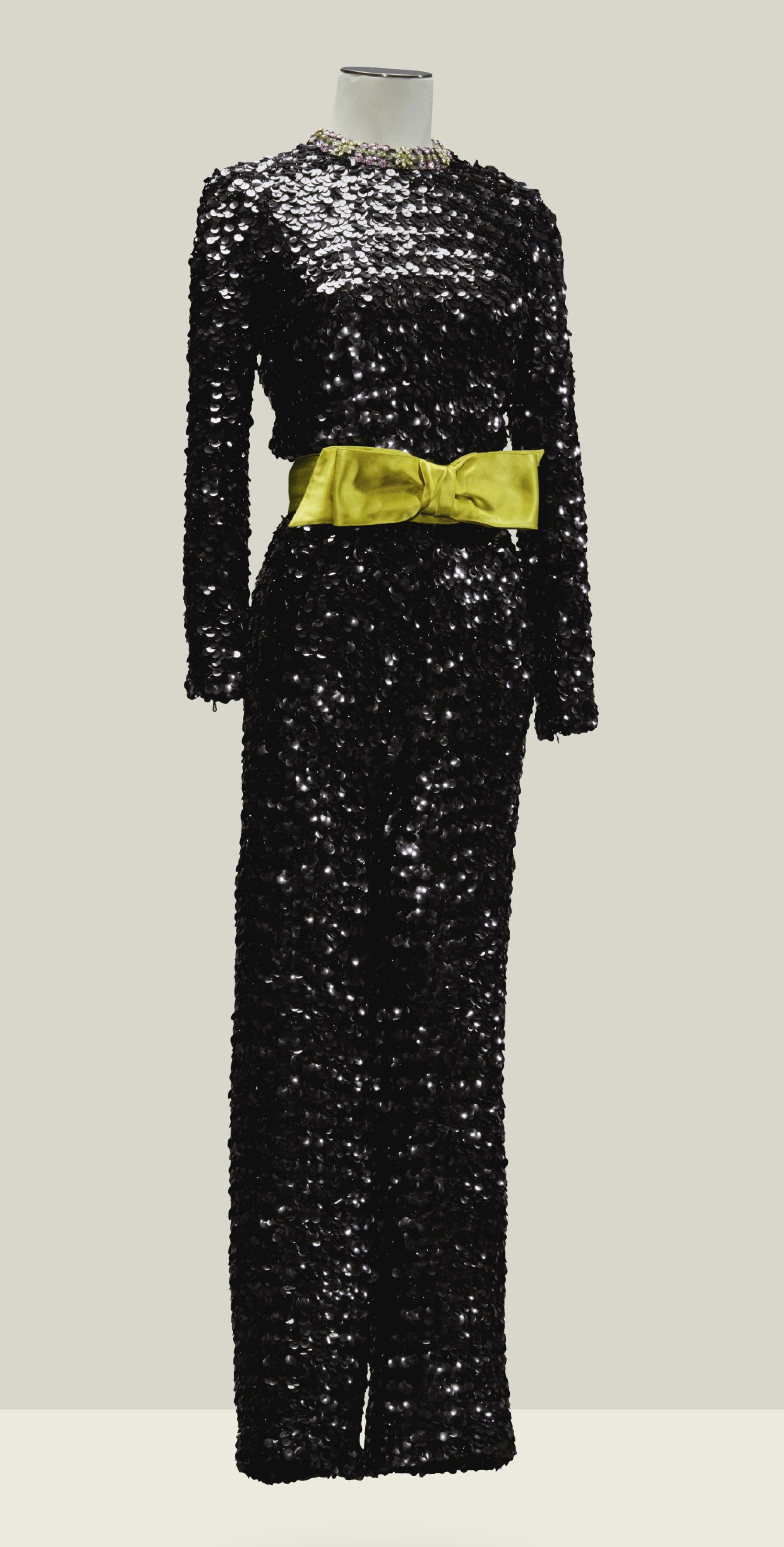 (61) PIERRE CARDIN, HAUTE COUTURE, CIRCA 19671969