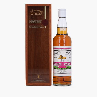 View 1 of Lot 2076: Glenlivet Gordon & MacPhail George & JG Smith 40.0 abv 1949 (1 Bottle 70cl)