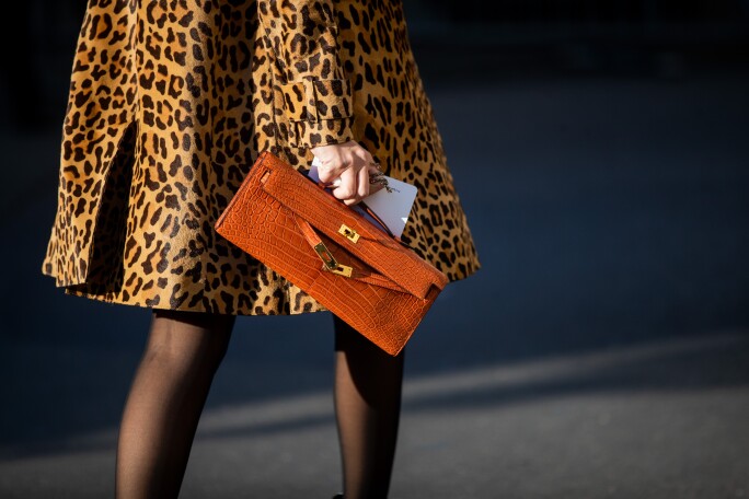 Auth Spa - Dịch Vụ Spa Túi Xách, Giày Dép Authentic Tại HCM. Hermès Kelly Cut and Other Below the Radar Hermès Bags to Collect Now | Handbags & Accessories | Sotheby's