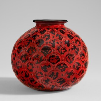 View 1 of Lot 4: Vase
