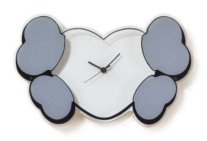 Catalog image of kaws | kaws heart and crossbone wall clock edition: 1 kaws heart and crossbone 掛鐘：1