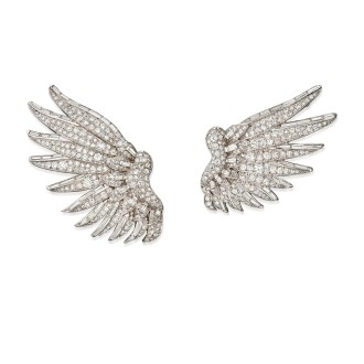 View 1 of Lot 474: Two Diamond Brooches |  Verdura | 鑽石胸針兩枚