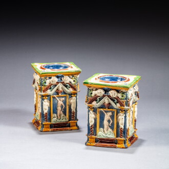 View 1 of Lot 138: Paire de salières en faïence dans le style de Palissy, vers 1600-1650