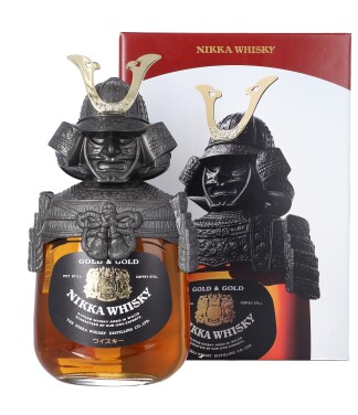 View 1 of Lot 5168: Nikka Samurai Gold & Gold Blended Whisky 43.0 abv NV (1 BT75)