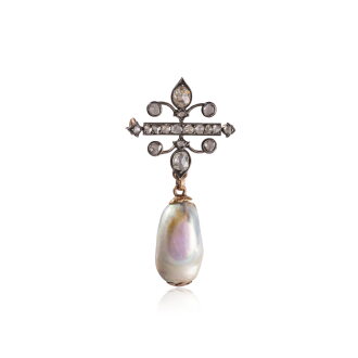 View 1 of Lot 125: Broche perle fine et diamants 