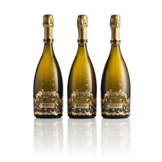 View 1 of Lot 285: Piper Heidsieck, Rare 2002  (12 BT)