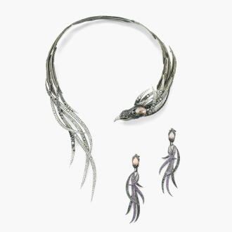 View 1 of Lot 286: Collier et pendants d'oreilles perle de culture, opales, améthystes et diamants 