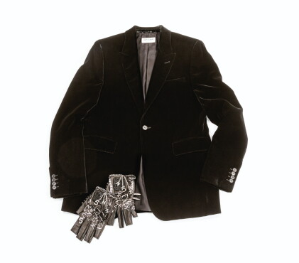 Catalog image of Saint Laurent Paris, Black Velvet Jacket, 2016 | Veste en velours noir, 2016