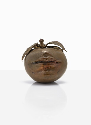 Catalog image of Pomme Bouche, pièce unique