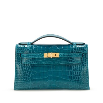 View 1 of Lot 23: Shiny Vert Bosphore Alligator Kelly Pochette Gold Hardware, 2021
