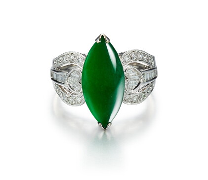 Catalog image of jadeite and diamond ring | 天然翡翠 配 鑽石 戒指