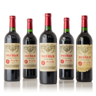 View 1 of Lot 8718: Petrus 2005 (1 BT)