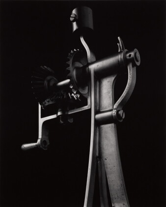 Catalog image of hiroshi sugimoto | ‘conceptual forms 0033’, 2004