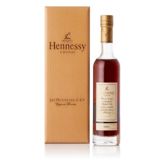 View 1 of Lot 6503: Hennessy 1950's Vintage Cognac 40.0 abv NV (1 BT35)