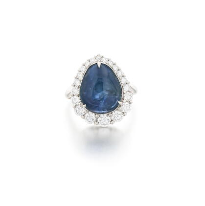 Catalog image of Bague saphir étoilé et diamants