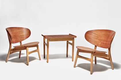 Catalog image of Pair of "Shell" Lounge Chairs and Side Table