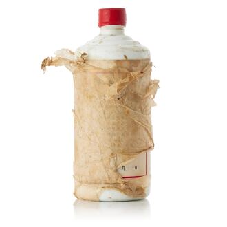 View 1 of Lot 5024: 1986年產"五星牌"貴州茅台酒 (地方國營)(綿紙) Kweichow Five Star Moutai (Cotton Paper Wrap) 1986 (1 BT54)