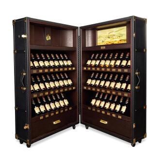 View 1 of Lot 2679: Glenfarclas Family Cask Trunk (50 BT20)