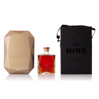 View 1 of Lot 6641: Hine 250th Anniversary Cognac 40.0 abv NV (1 BT70)