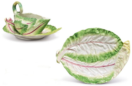 Catalog image of a chelsea lettuce sauceboat and two stands, circa 1755