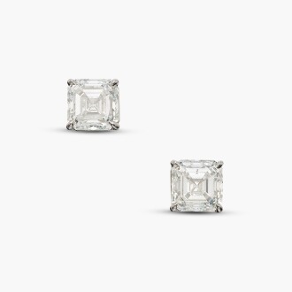 View 1 of Lot 5: Pair of Diamond Earrings 