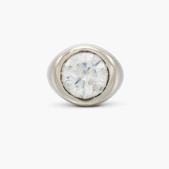 View 1 of Lot 98: Diamond Ring