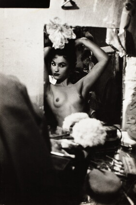 Catalog image of frank horvat | strip tease paris, 1950's