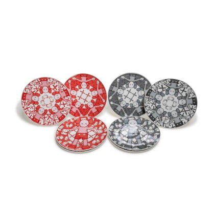 Catalog image of Holiday Plates