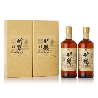 View 1 of Lot 6313: 竹鶴 Nikka Taketsuru 21 Years Old 43.0 abv NV (2 BT70)