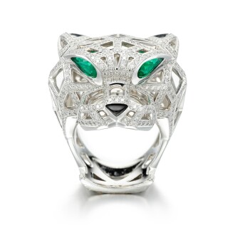 View 1 of Lot 222: Emerald, onyx and diamond ring, 'Panthère' | 卡地亞 | 「Panthère」祖母綠配縞瑪瑙及鑽石戒指