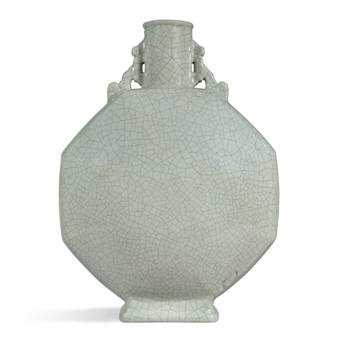 A Rare and Large Ge-Type Moonflask, Yongzheng, Seal Mark and Period