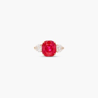 View 1 of Lot 72: Ruby and Diamond Ring 5.25克拉 天然「緬甸」未經加熱紅寶石 配 鑽石 戒指