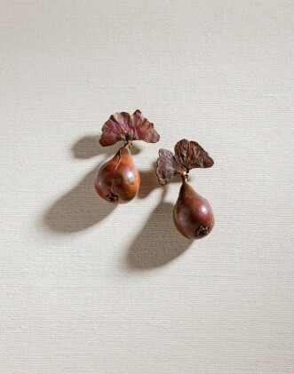 Catalog image of Paire de boucle d'oreilles Poire, pièces uniques