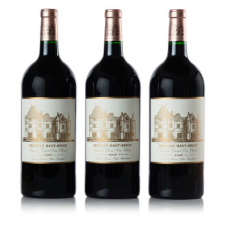 View 1 of Lot 195: Château Haut Brion 2007  (3 DM)