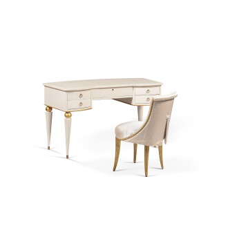 View 1 of Lot 416: Coiffeuse et sa chaise