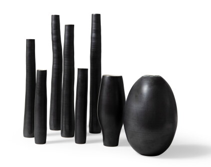 Catalog image of Eight vases | Huit vases