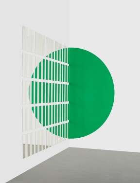 View 1 of Lot 250: 1/2 Cercle doublé mais rayé - Vert